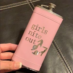 LAST CHANCE bottom $ Girls night out flask